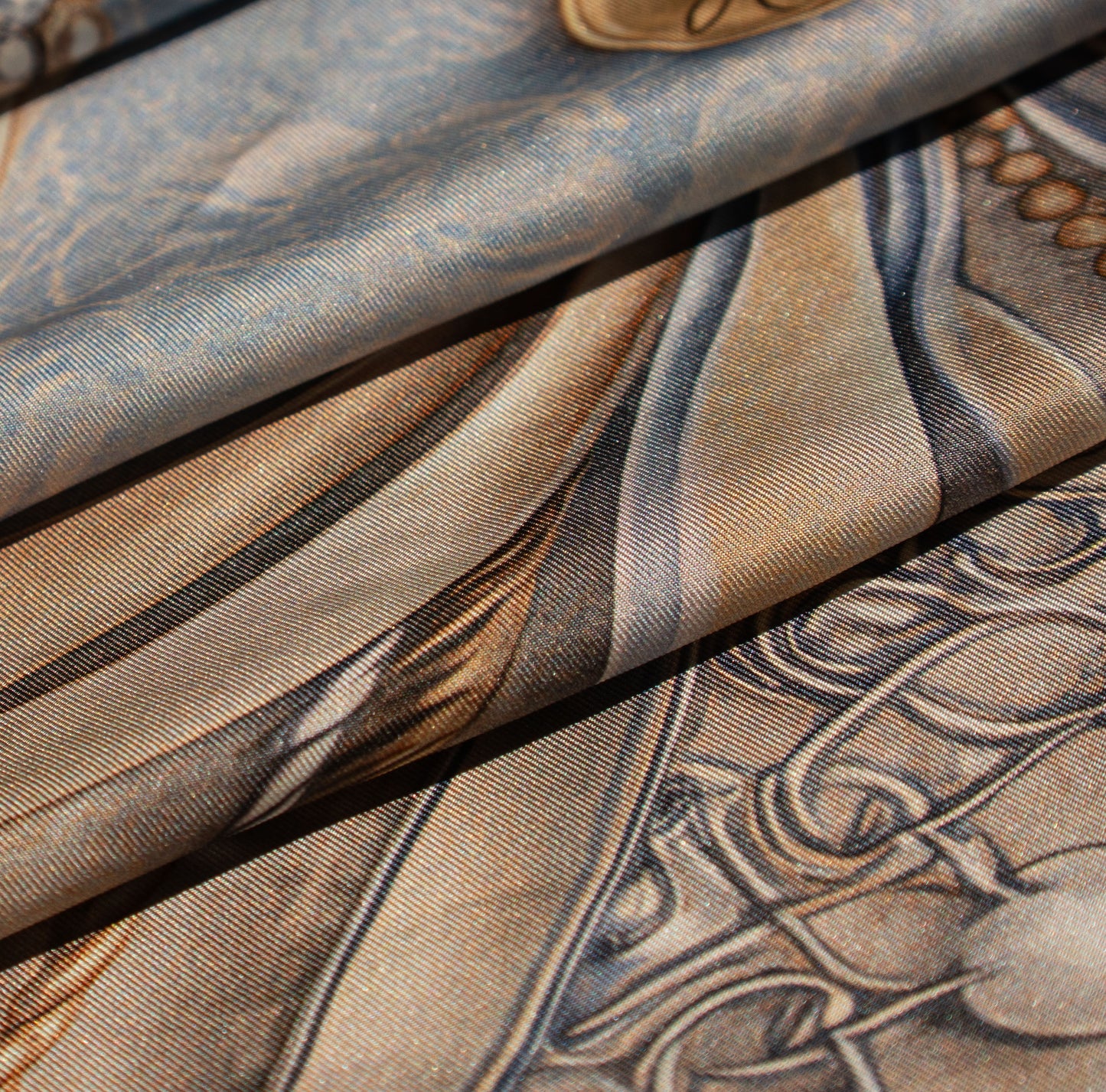 Muse Scarf silk 90
